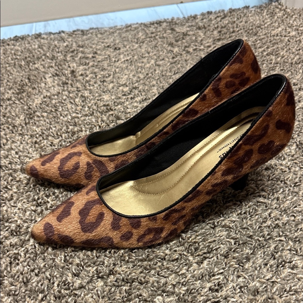 comfort plus by Predictions Leopard Print Brown Pointed Toe Pumps